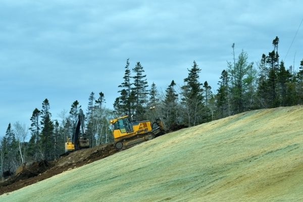 Cost of Hill Grading in Powell
