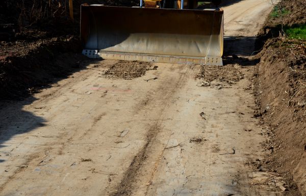 Cost of Topsoil Leveling in Powell